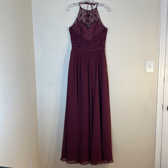 NWT. Kennedy Blue 6 Sequin & Bead Illusion Lace And Chiffon Halter A-Line Gown. - Picture 11 of 13